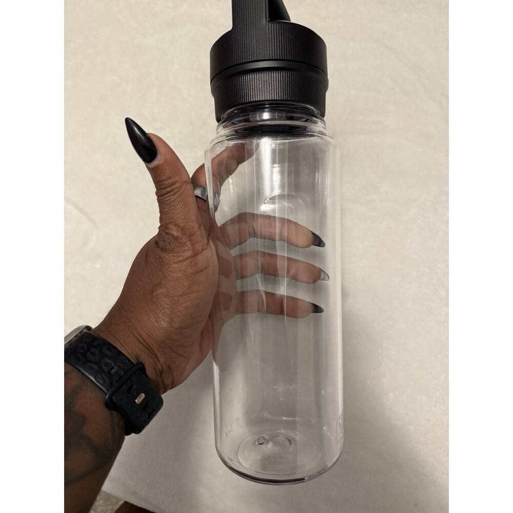 YETI Yonder 34 oz BPA Free Clear Water Bottle Lightweight Black Chug Cap Handle